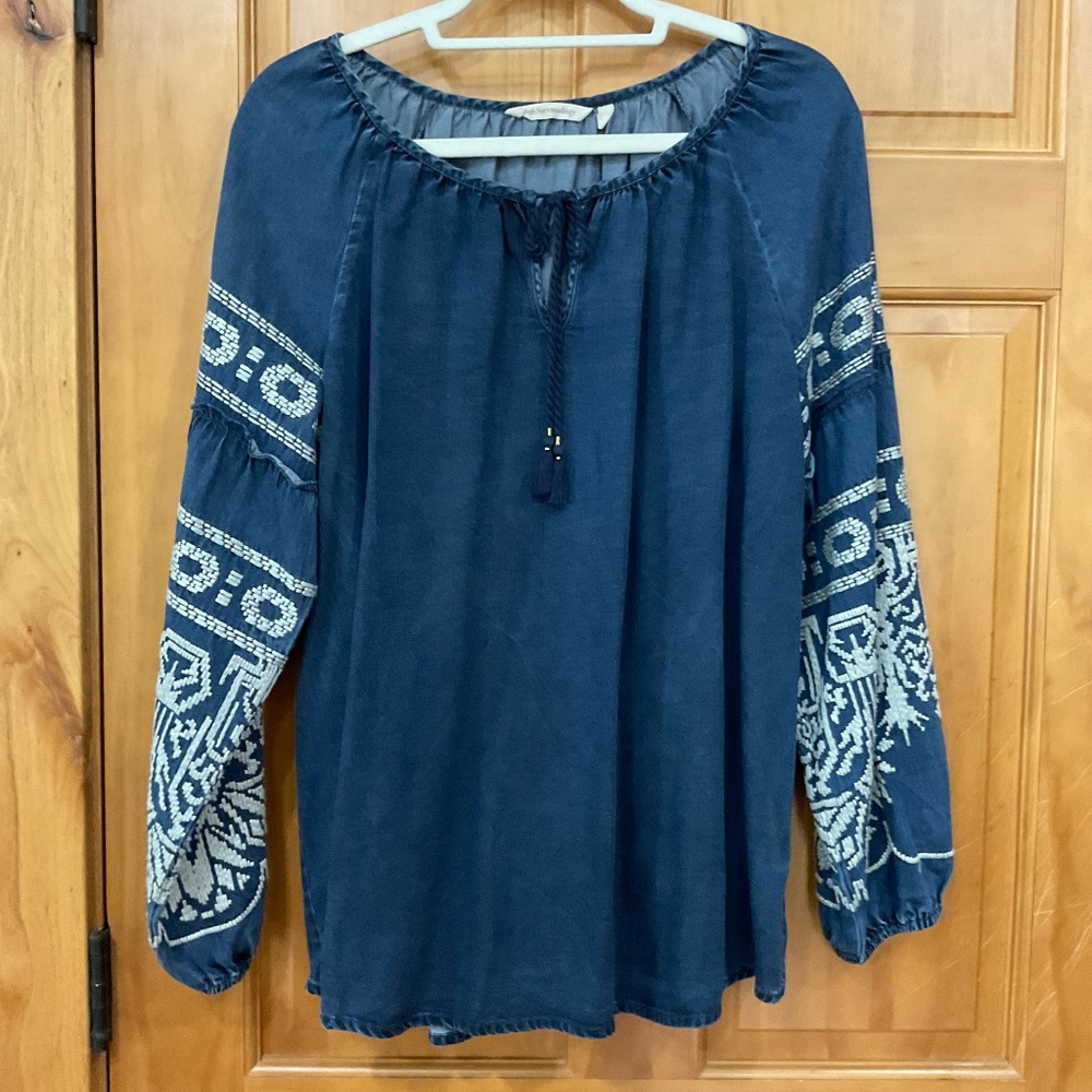 Soft surroundings blue peasant blouse
